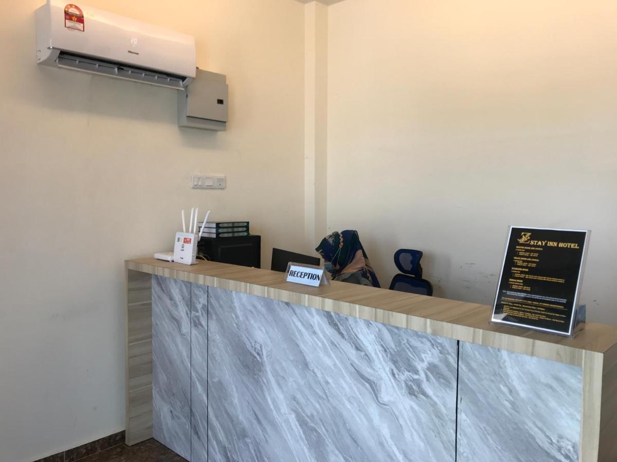 Oyo 90506 Z Stay Inn Hotel Simpang Renggam Luaran gambar