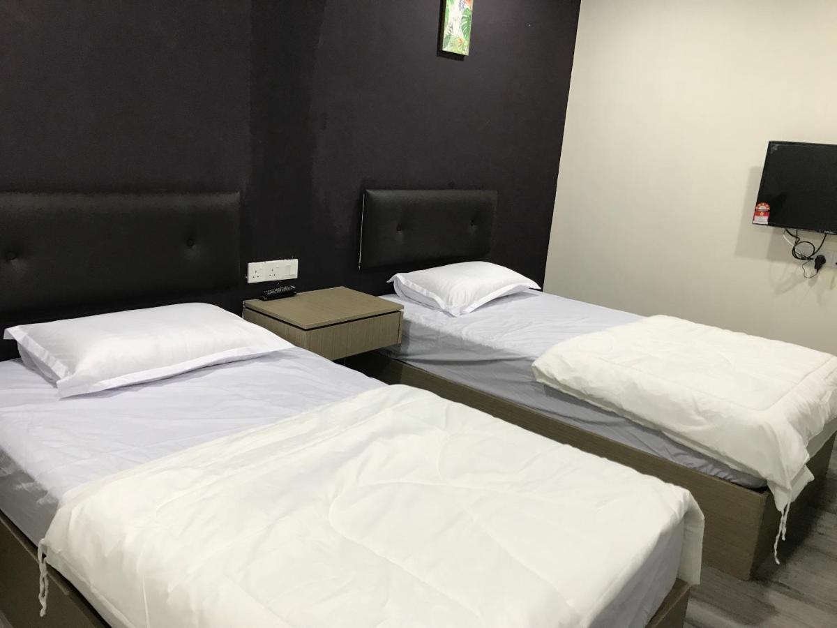 Oyo 90506 Z Stay Inn Hotel Simpang Renggam Luaran gambar