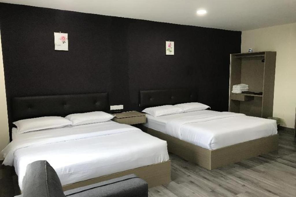 Oyo 90506 Z Stay Inn Hotel Simpang Renggam Luaran gambar