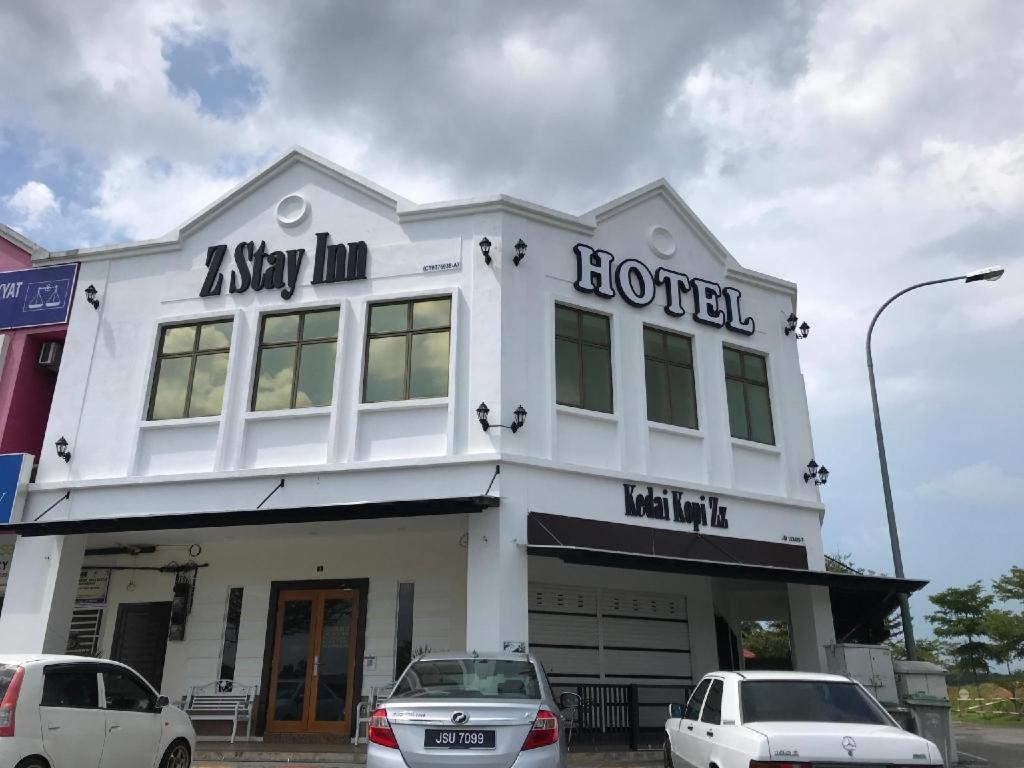Oyo 90506 Z Stay Inn Hotel Simpang Renggam Luaran gambar